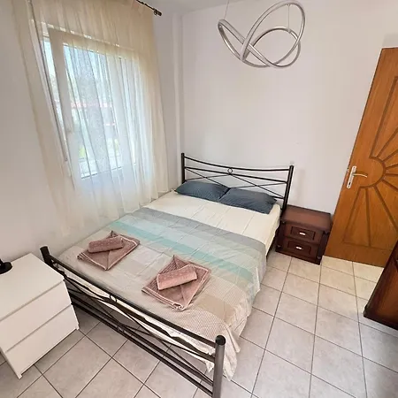 Mickey Nyaraló Hanióti